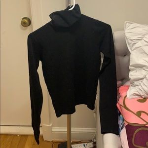 New Brandy Melville turtleneck